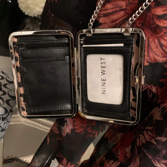 Sequence wallet clutch - Picture 2 of 2